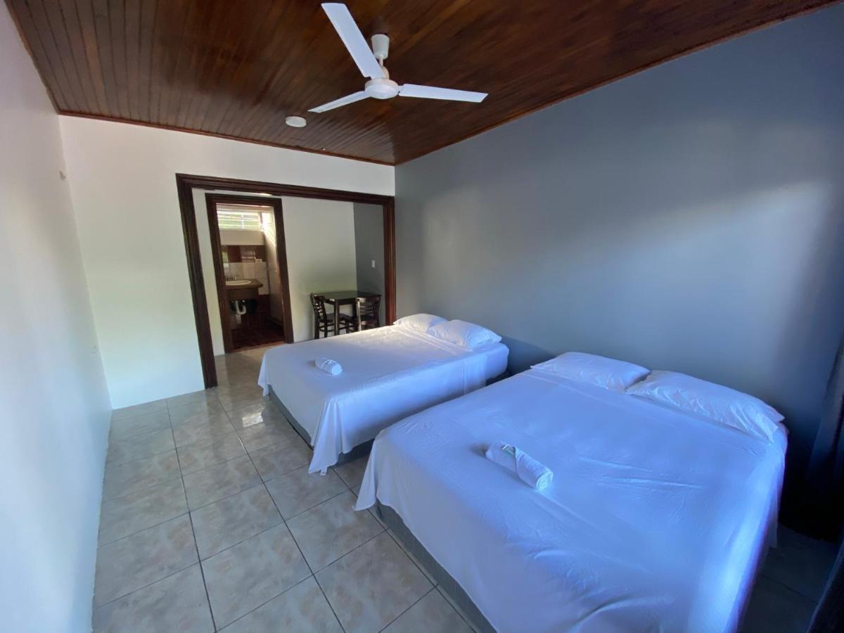 Hotel Puerto San Luis Tilarán Kültér fotó