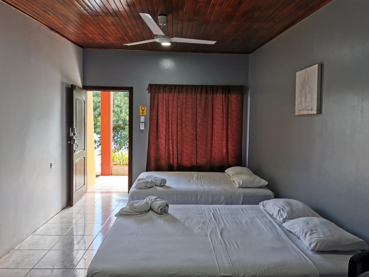Hotel Puerto San Luis Tilarán Kültér fotó