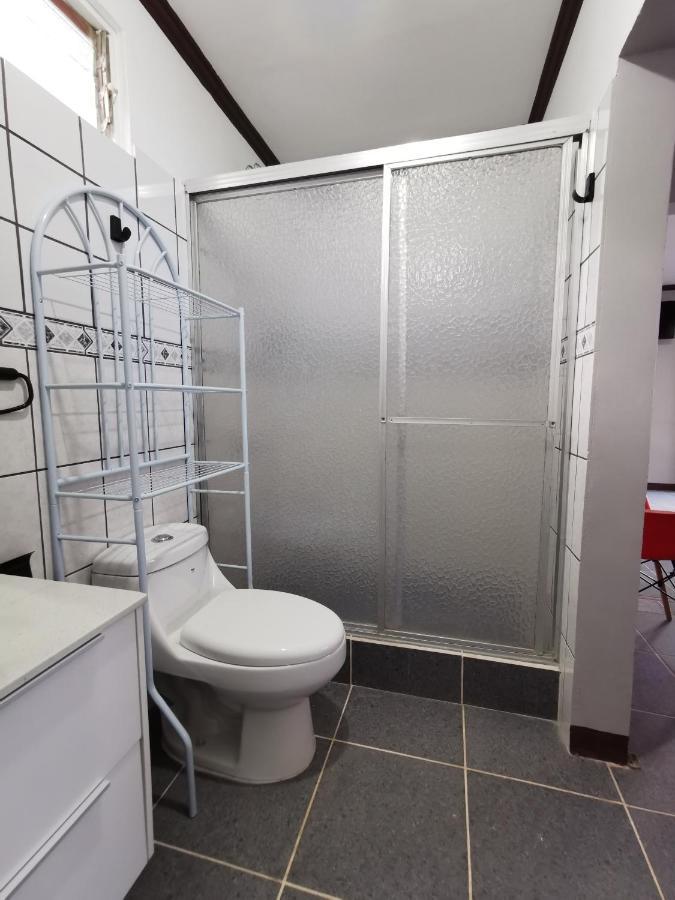 Hotel Puerto San Luis Tilarán Kültér fotó