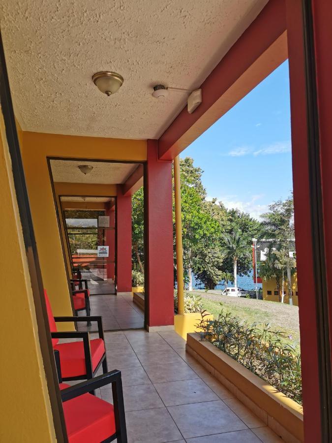 Hotel Puerto San Luis Tilarán Kültér fotó